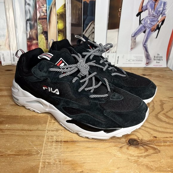 FILA Shoes - Picture 4 of 4